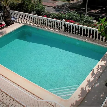 Apartment Solanas 1 *