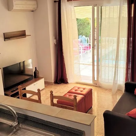 Solanas 1 Apartment