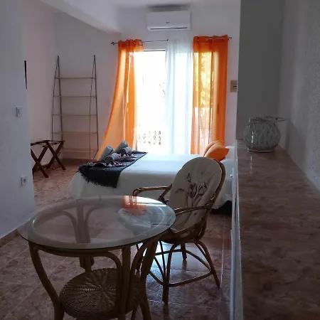 Solanas 1
