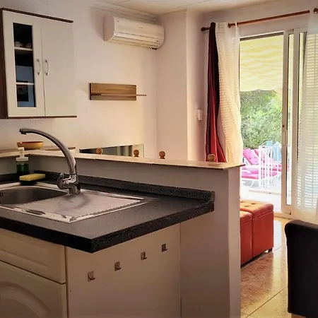 Apartment Solanas 1